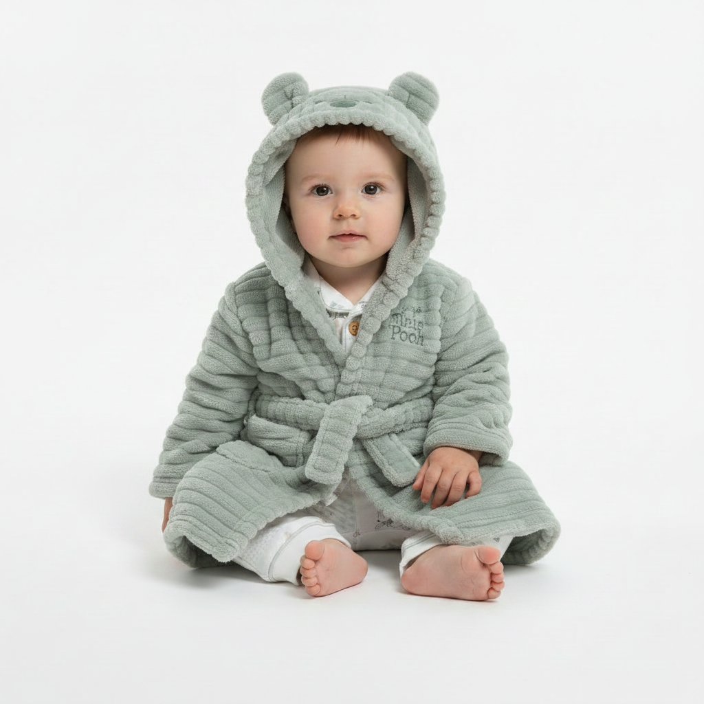 WINNIE THE POOH Dressing Gown & Pyjama Set