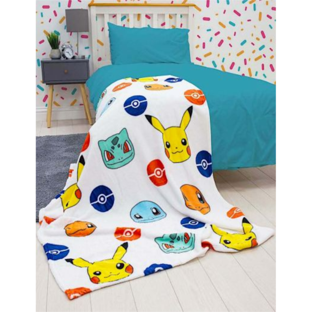 Pokémon | Badges Coral Fleece Blanket | Little Gecko